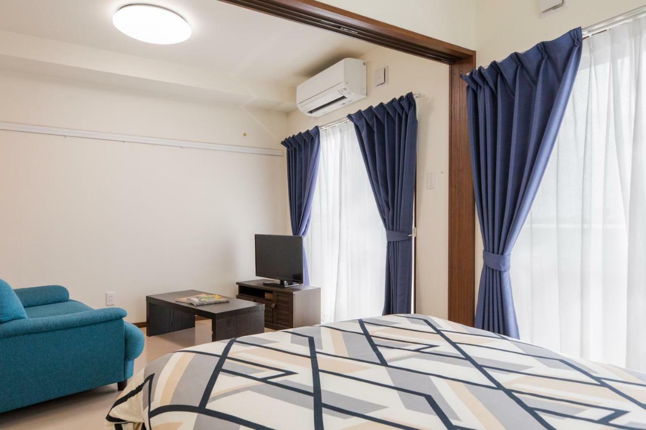 Hotel Mr.Kinjo In Tonoshiro Miyara Buitenkant foto